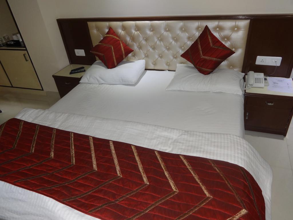 Hotel Grace نيودلهي الغرفة الصورة
